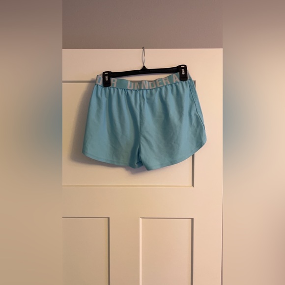 Under Armour Shorts - Picture 4 of 4